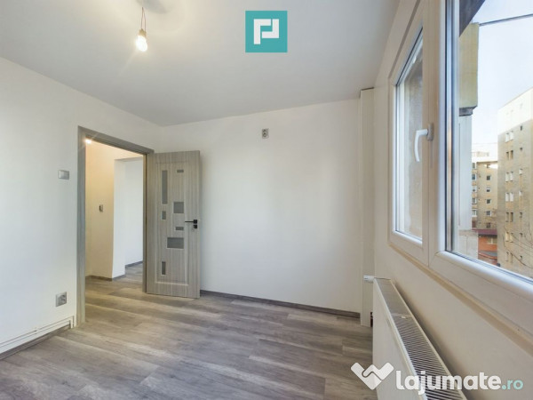 Apartament 3 camere pe str Hateg in Vlaicu