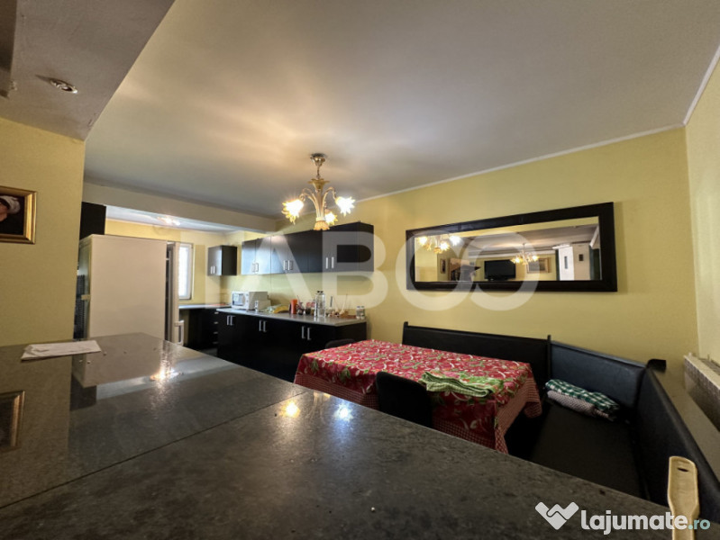 Casa familiala pentru locuit sau vacanta , spatioasa si conf