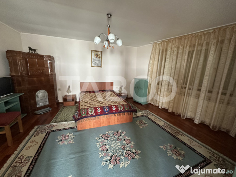 Casa familiala pentru locuit sau vacanta , spatioasa si conf