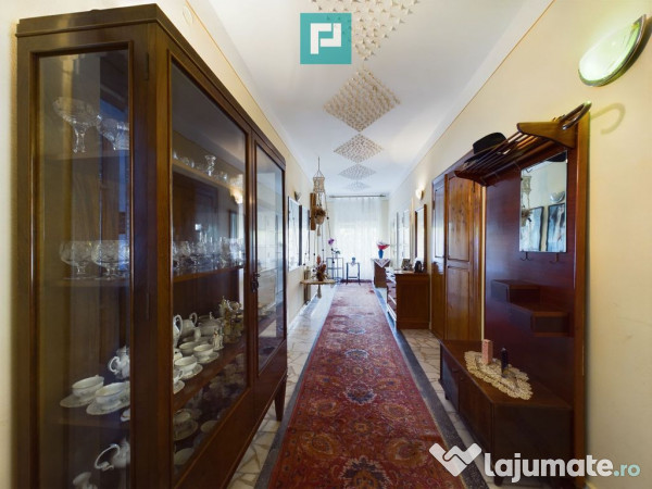 Casă clasică în Chișineu-Criș