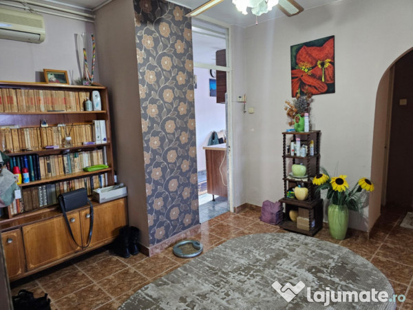 Apartament 4 camere, decomandat situat in zona Tomis III – 