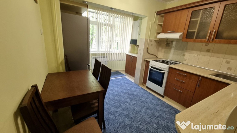 Apartament cu 2 camere de inchiriat zona Schei 