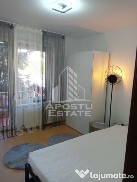 Apartament 2 camere la casa, curte comuna, in Dumbravita 