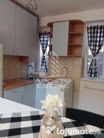 Apartament 2 camere la casa, curte comuna, in Dumbravita 