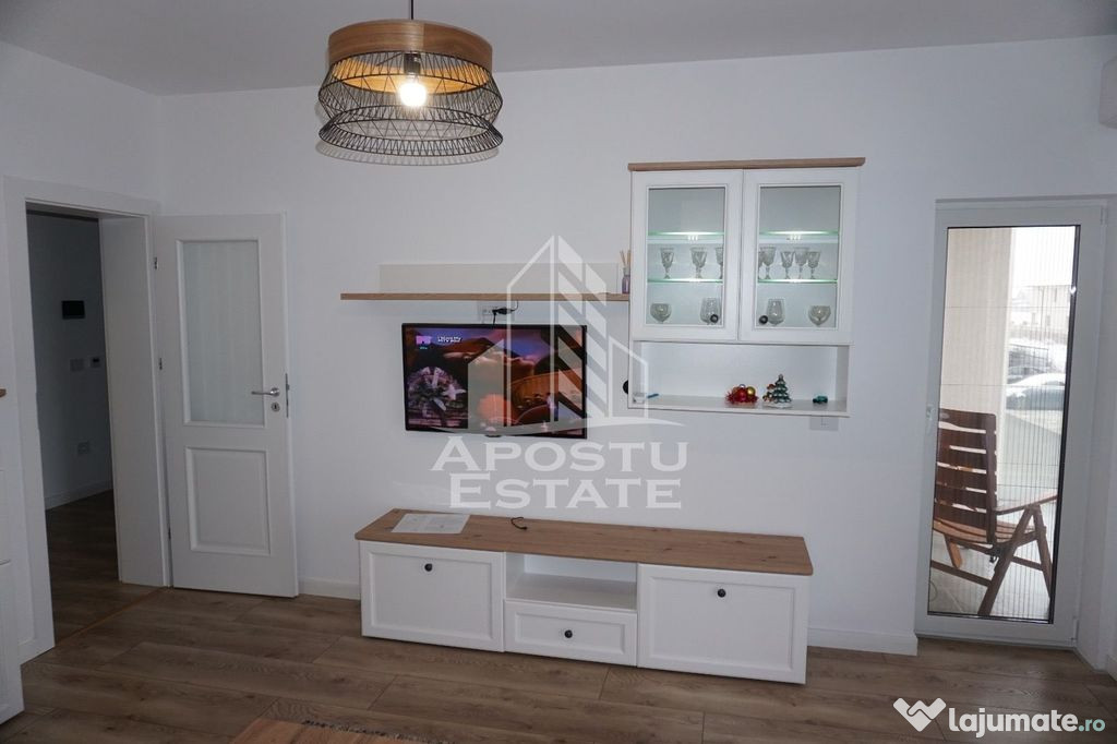 Apartament cu 2 camere, loc de parcare, piscina, Sweet Ho... 