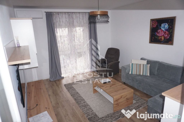 Apartament cu 2 camere, loc de parcare, piscina, Sweet Ho... 