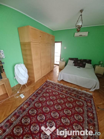 VILA(P 1), zona Centru-Vechi, Caramida, MERITA VAZUTA!