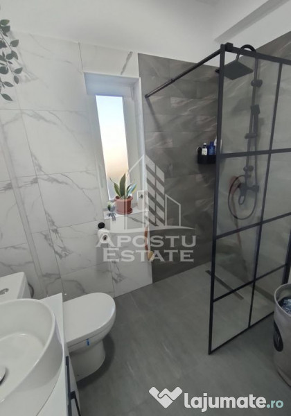 Duplex despărțit prin camera tehnica in Bucovat