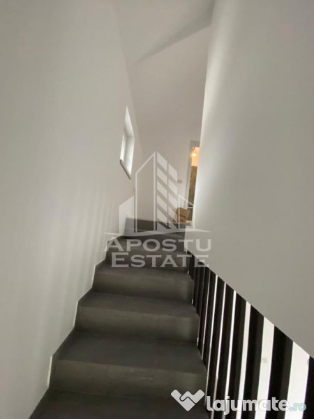 Duplex despărțit prin camera tehnica in Bucovat