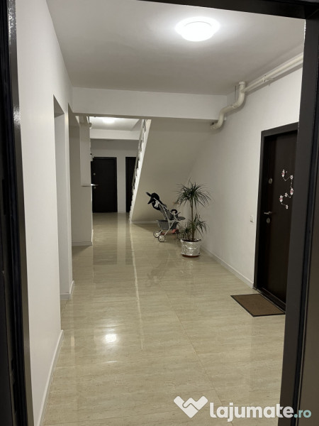 Apartament 2 camere,decomandat str Diamantului Bragadiru