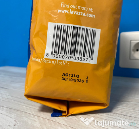 Cafea boabe Lavazza Crema e Gusto Tradizione Italiana, 1 kg 
