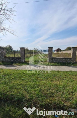 Teren la Dunare 2400Mp cu utilitati 