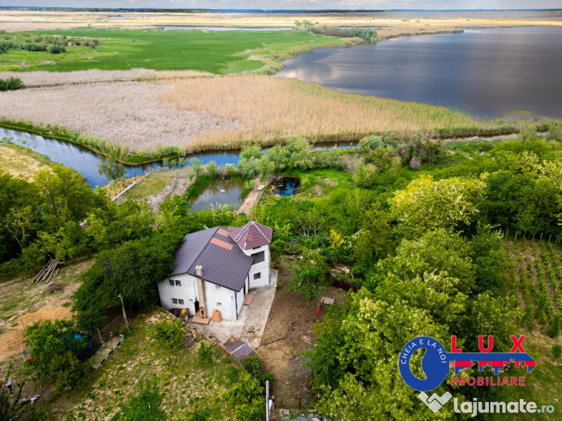 ID 6689 EXCLUSIVITATE Casă cu vedere la Lacul Somova!