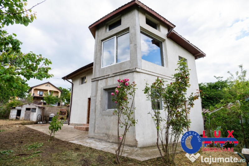 ID 6689 EXCLUSIVITATE Casă cu vedere la Lacul Somova!