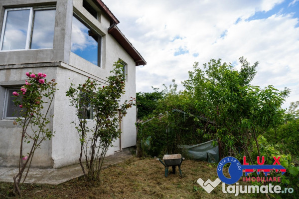 ID 6689 EXCLUSIVITATE Casă cu vedere la Lacul Somova!