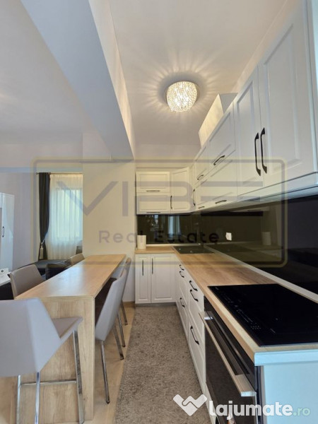 PENTHOUSE- LOCATIE CENTRALA- PALAS MALL !