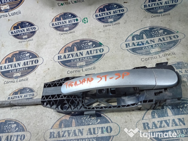 Maner exterior stanga spate Volkswagen Tiguan 2013