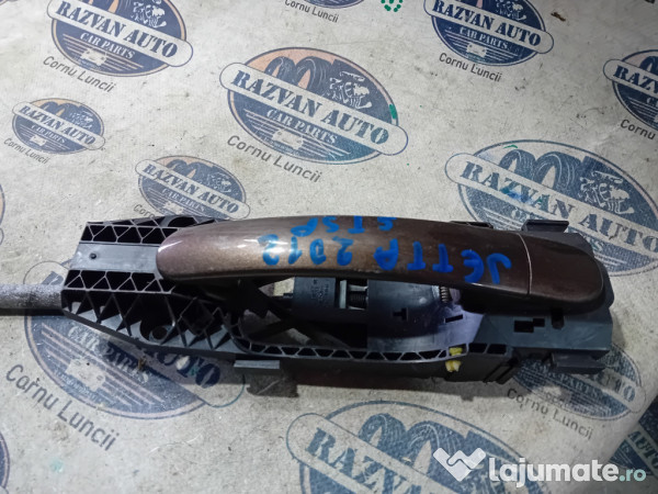 Maner exterior stanga spate Volkswagen Jetta 2012