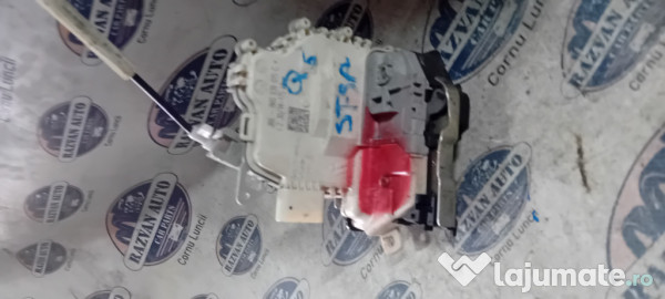 Broasca stanga spate Audi Q5 2014