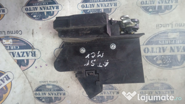 Broasca stanga spate Dacia Logan Mcv 2014