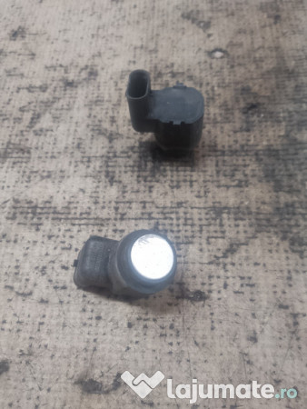 Senzori parcare spate BMW F10 2011