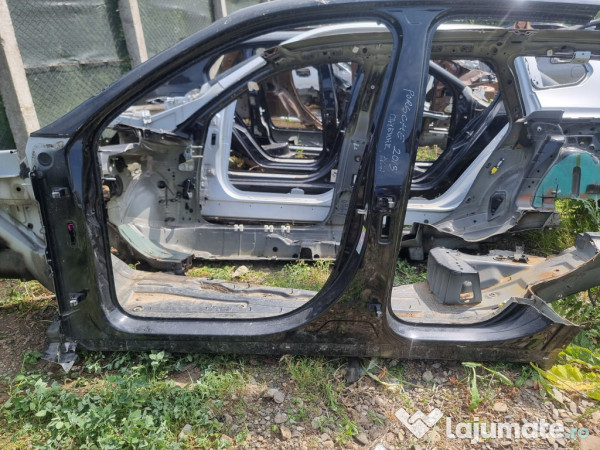 Prag stanga tabla Porsche Cayenne - Motorina 2013