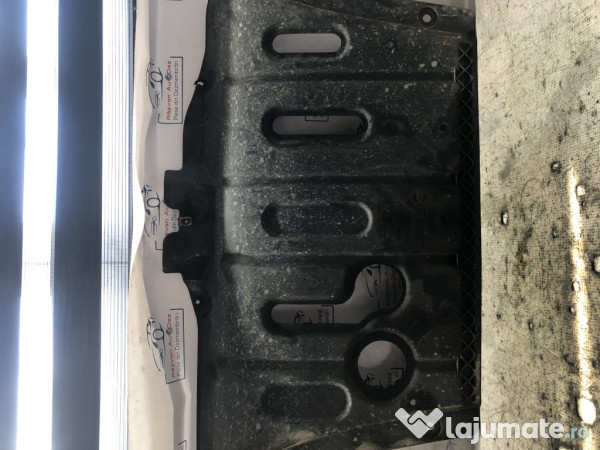 Suport plastic scut motor Dacia Duster 2013