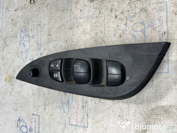 Butoane geamuri electrice Nissan Qashqai 2012