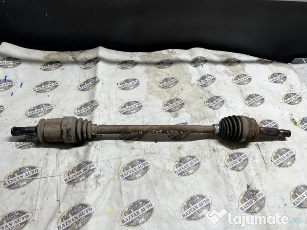 Planetara stanga spate Mitsubishi ASX 1.8 Motorina 2012