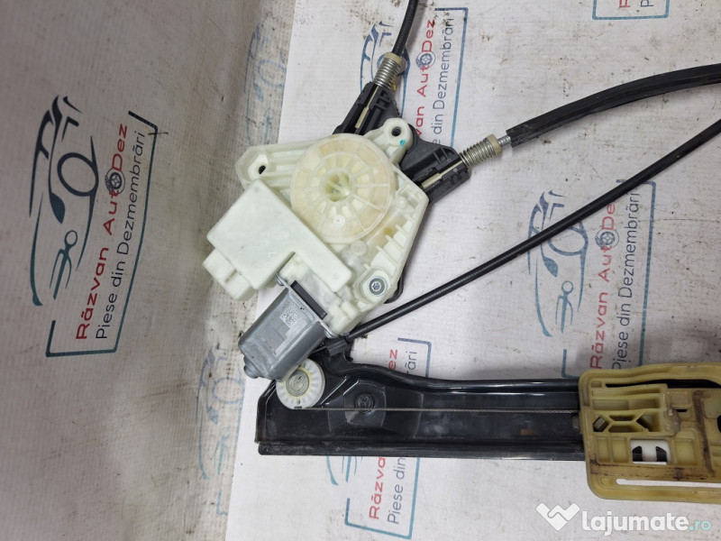 Macara geam stanga fata Skoda RAPID - Motorina 2017