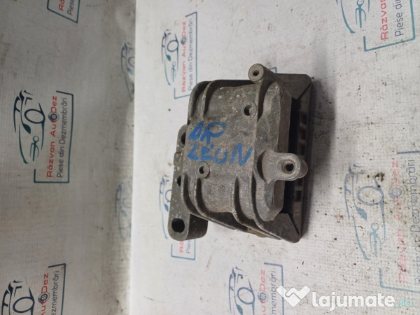 Tampon motor Seat Leon 2.0 Motorina 2010