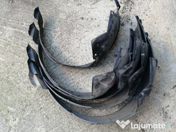 Carenaj roata Opel Astra G stanga