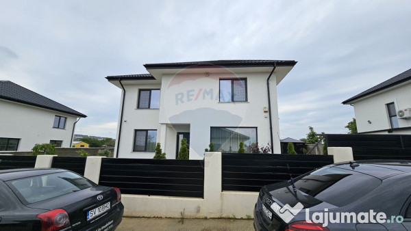 Vilă de lux cu 5 camere de vânzare in Ipotesti, Suceava 