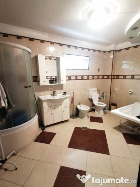 Vila individuala - 7 camere- Domnesti - Tudor Vladimirescu- 