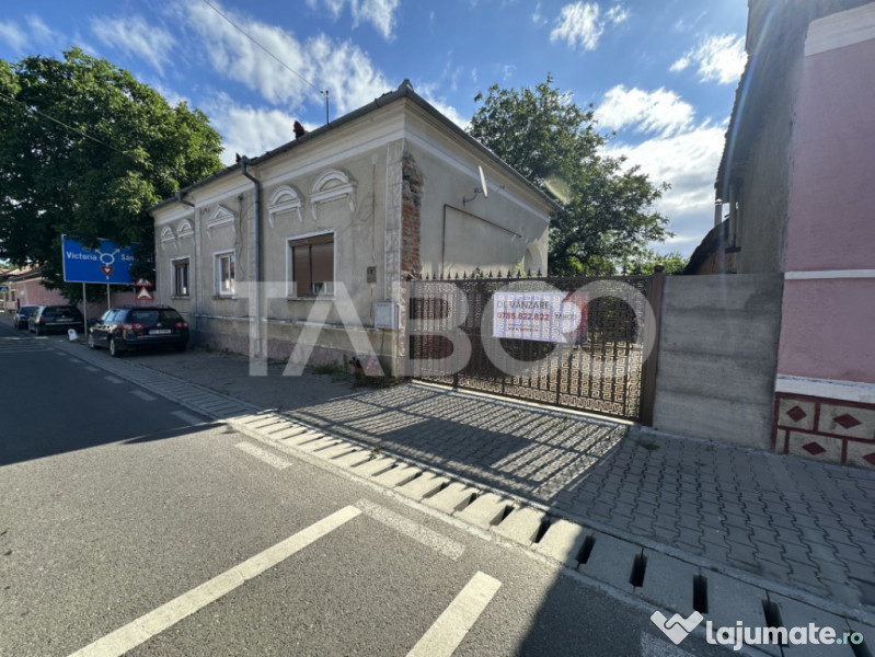 Casa cu potential de investitie in centrul satului 1540 mp t