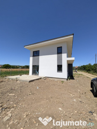 Duplex in Gilau zona strada Sesu de jos 