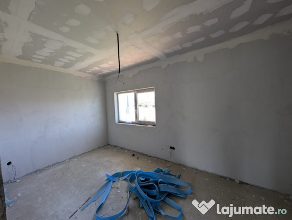 Duplex in Gilau zona strada Sesu de jos 