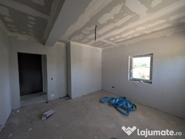 Duplex in Gilau zona strada Sesu de jos 