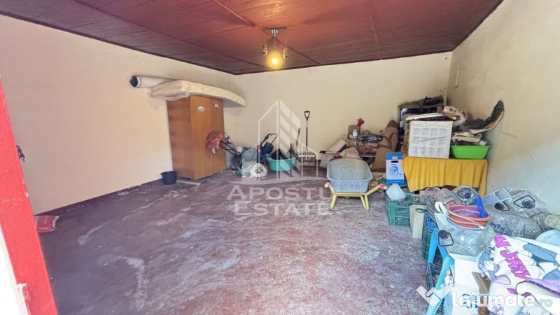 Casa spatioasa, teren 1348 mp, Giarmata