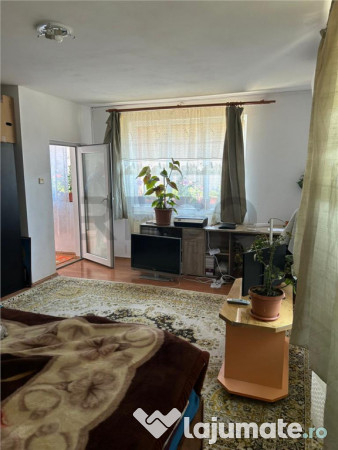 RECO Casa 3 Camere Cu Teren Generos In Felcheriu