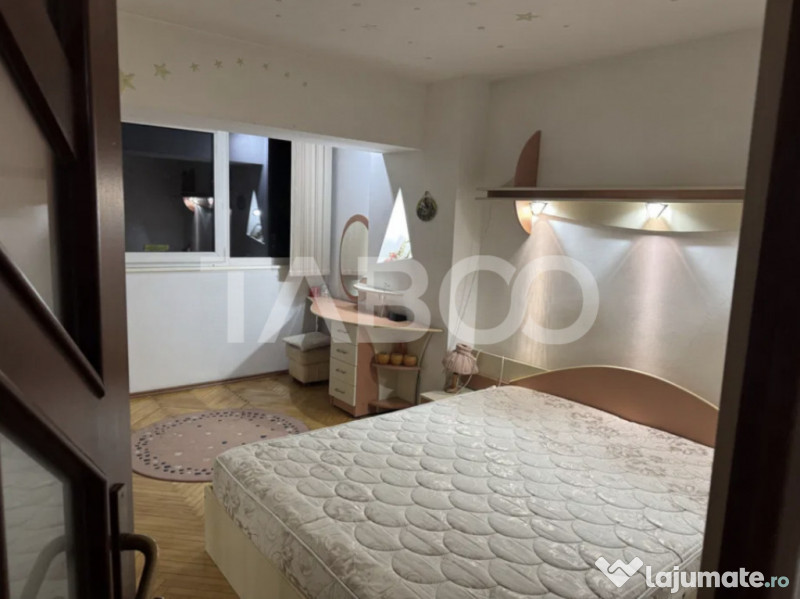 Apartament de vanzare cu 4 camere 2 bai in Manastur zona Big