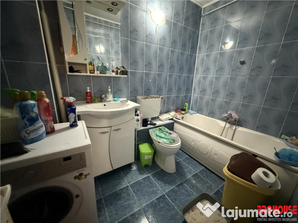 Mioritei- Energiei - 2 camere decomandate 