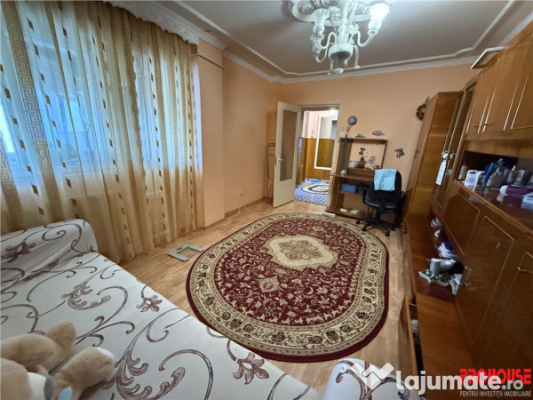 Mioritei- Energiei - 2 camere decomandate 