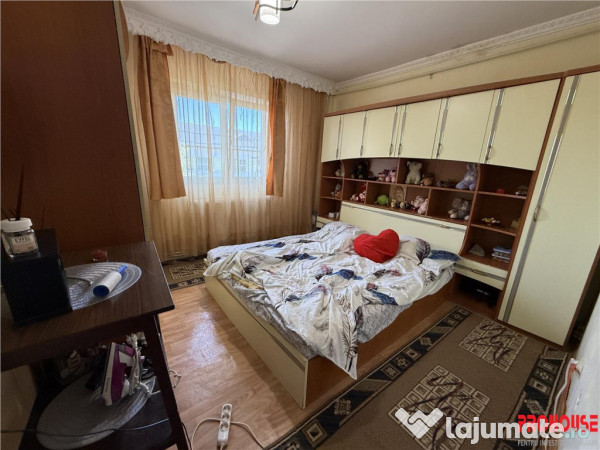 Mioritei- Energiei - 2 camere decomandate 