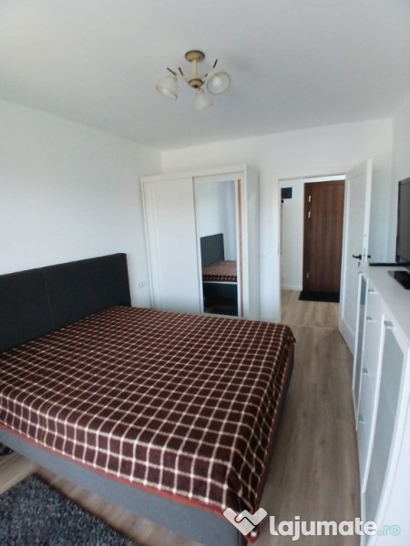 Aprtament de închiriat 2 camere, zona Libertății