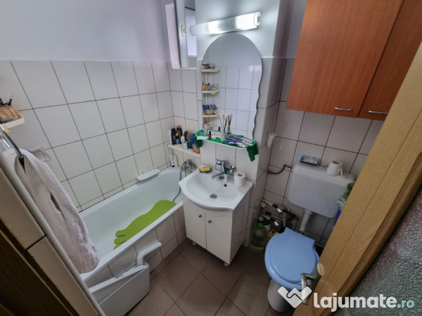 Apartament decomandat 2 camere zona Tomis Nord