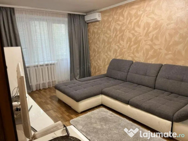 Garsoniera in zona Izvor