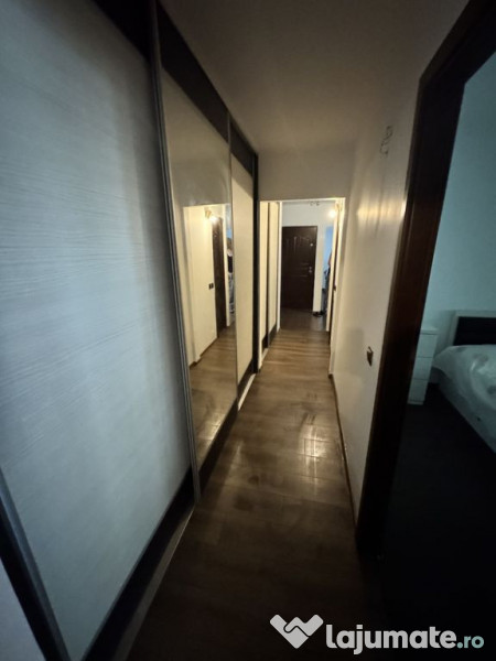 Apartament 3 camere decomandat FAR 