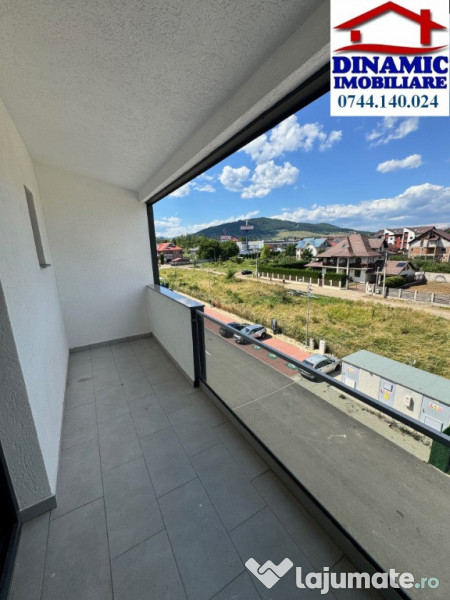 3 cam+2 balc,et.3/3,bloc 5 si 6.Preț de la 81.818 €+TVA 21% 