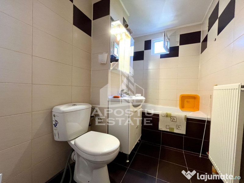 Apartament cu 3 camere, centrala proprie, zona Bucovina